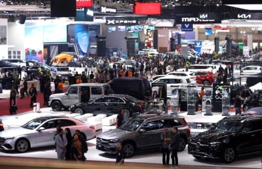 Penjualan Mobil Naik 15,8 Persen