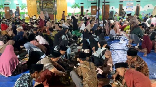 Perdana, Warga Tanuraksan Gelar Tradisi Merdi Bumi