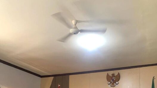 PN Jemput Bola Layani Warga
