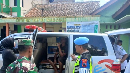 Polisi Evakuasi ODGJ di Karangsambung