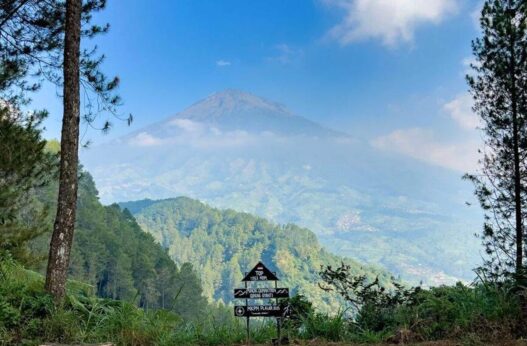 Puncak Gilimantren