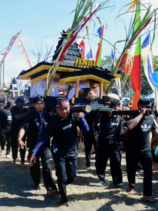 Ritual Tak Lekang Zaman, Jaga Warisan Budaya Nelayan