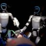 Robot Humanoid Sukses Jalani Operasi Bedah