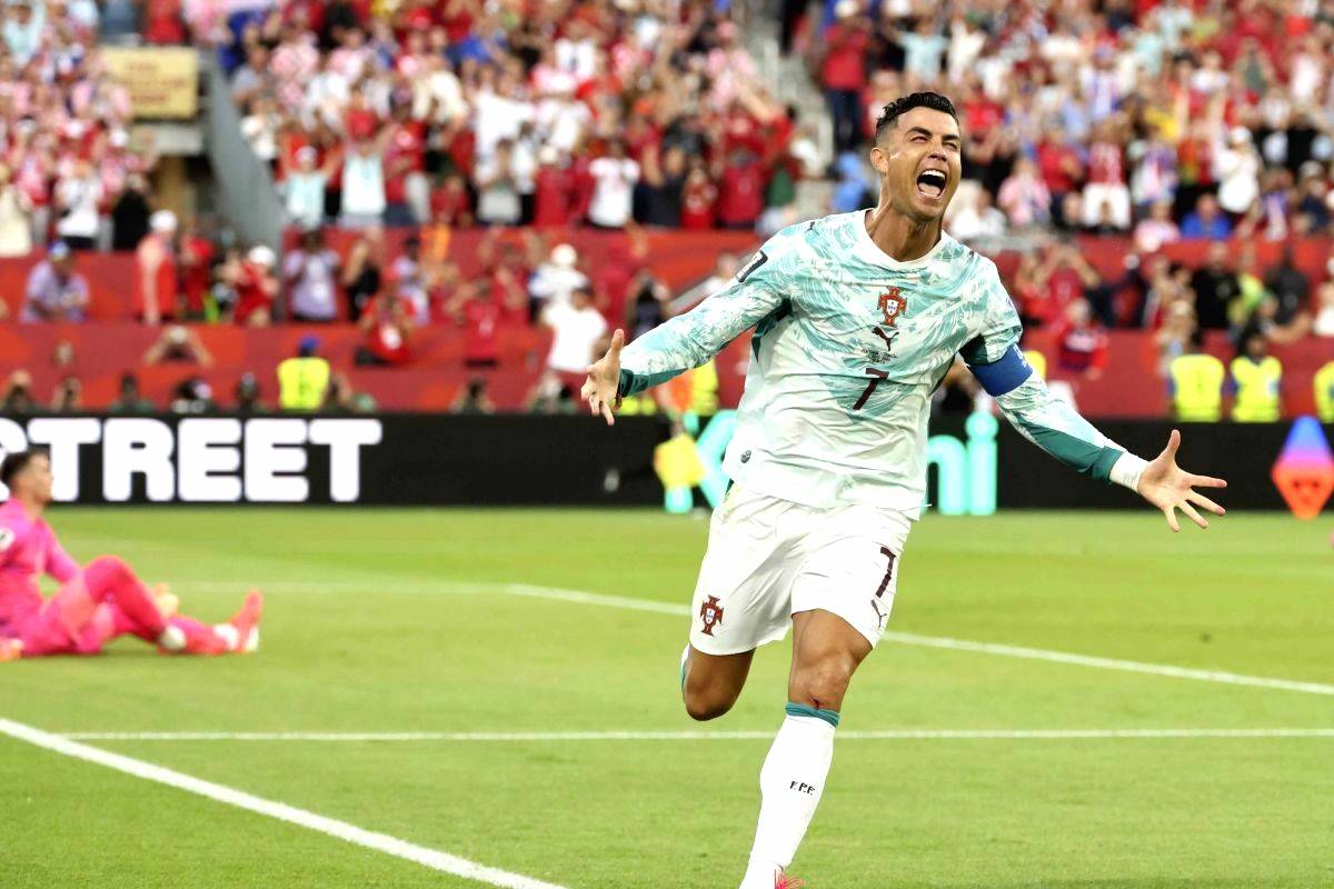Ronaldo Akhiri Kutukan