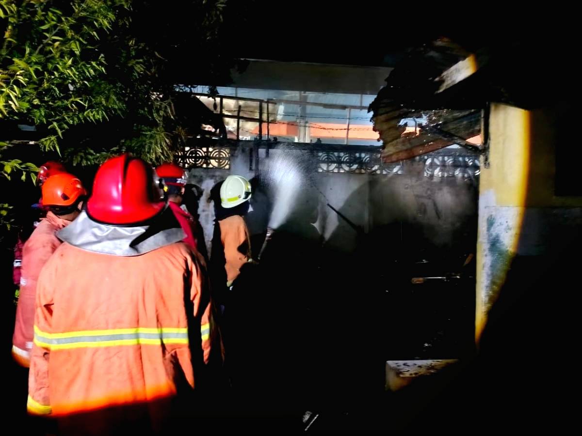 Rumah di Sokaraja Ludes Terbakar