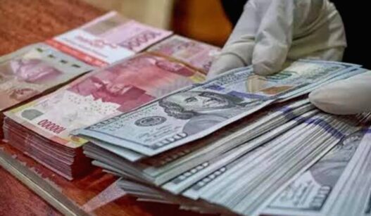 Rupiah Melemah
