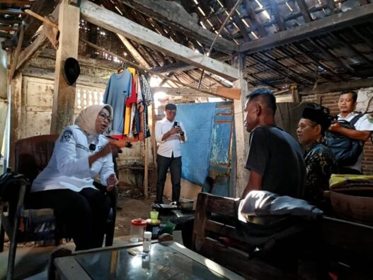 Sebatang Kara, Taryono Dapat Bantuan Bedah Rumah