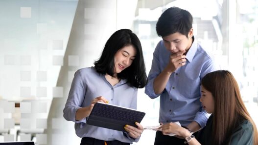Tetap Positif di Tengah Berbagai Perubahan di Tempat Kerja