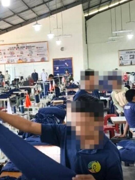 Warga Binaan Lapas Nirbaya Produksi Kaos