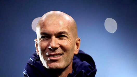 Zidane Resmi Latih Timnas Prancis