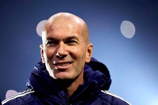 Zidane Resmi Latih Timnas Prancis