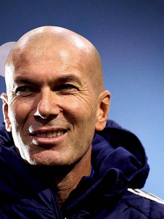 Zidane Resmi Latih Timnas Prancis