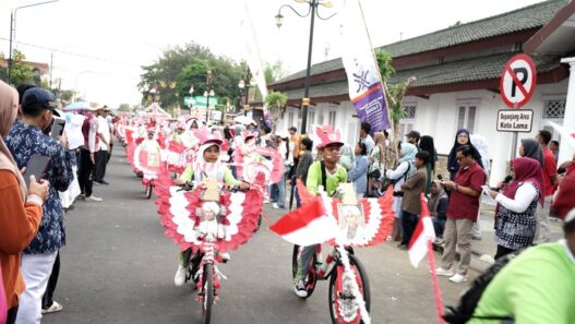 1.664 Peserta Ikuti Karnaval Sepeda Hias
