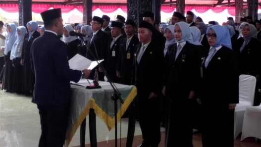 126 Jabatan Kepala Sekolah Kosong