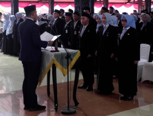 126 Jabatan Kepala Sekolah Kosong