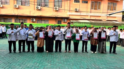 7 Lembaga Pendidikan Keagamaan Terima SK