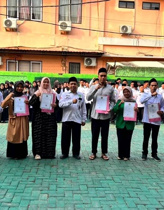 7 Lembaga Pendidikan Keagamaan Terima SK