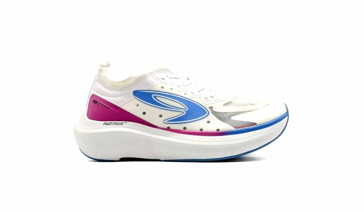 910 Nineten Takashi Run Elite