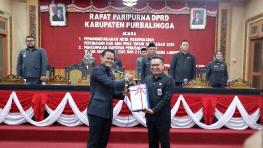 Aturan Pajak dan Retribusi Dirombak