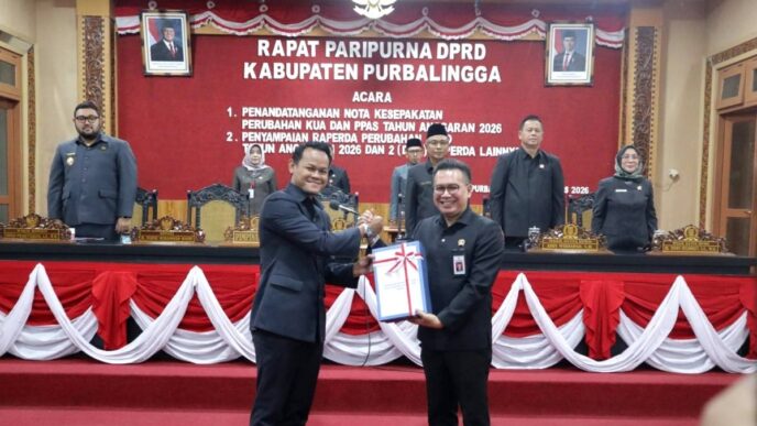 Aturan Pajak dan Retribusi Dirombak