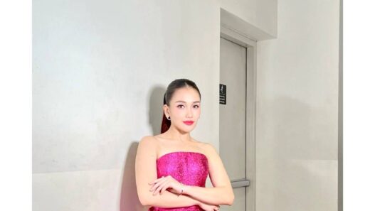 Bareng Pacar Rayakan HUT RI