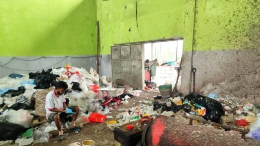 Cakupan Pengolahan Sampah Baru 15,59 Persen