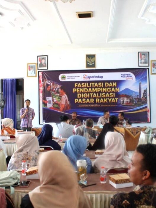 Empat Pasar Terapkan 100 Persen E Retribusi