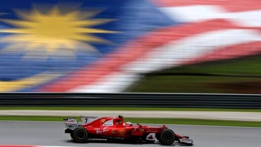 F1 Malaysia Tetap Digelar Sore Hari