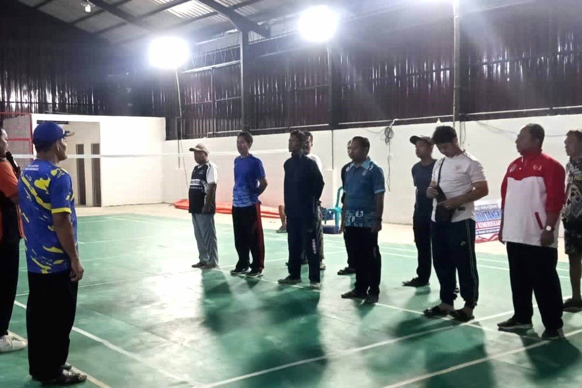 Gedung Kopdes Jadi Arena Badminton