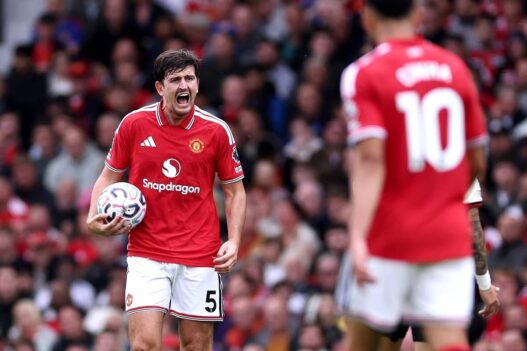 Gol Maguire Kontroversial