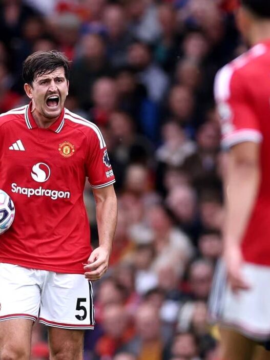 Gol Maguire Kontroversial