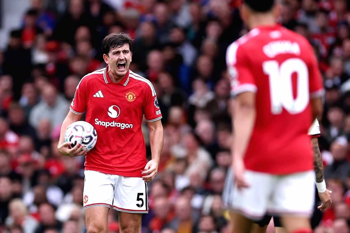 Gol Maguire Kontroversial