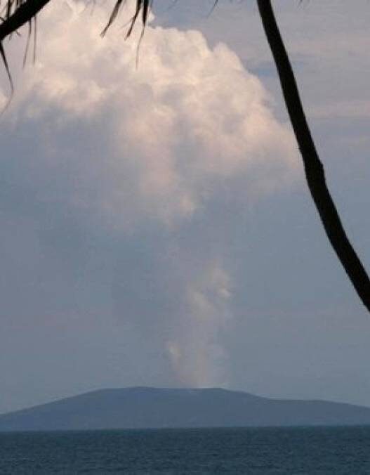 Gunung Anak Krakatau Meletus 42 Kali