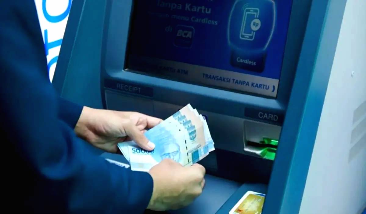 Inilah Langkah Tarik Tunai dari Shopeepay Dengan ATM BCA