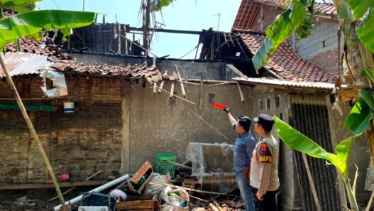 Instalasi Listrik Tak Standar, Rumah Terbakar