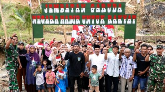Jembatan Garuda Mudahkan Akses Warga