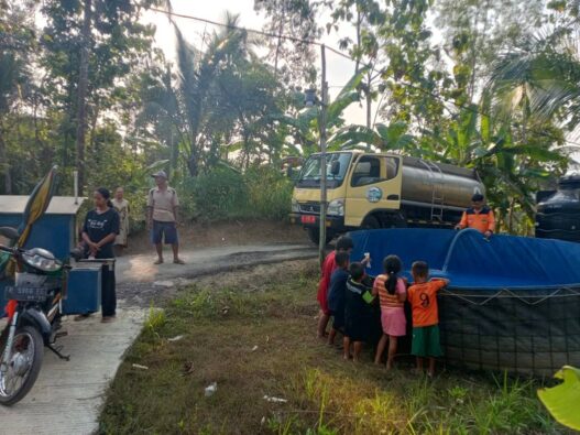 Kekeringan Meluas ke 33 Desa