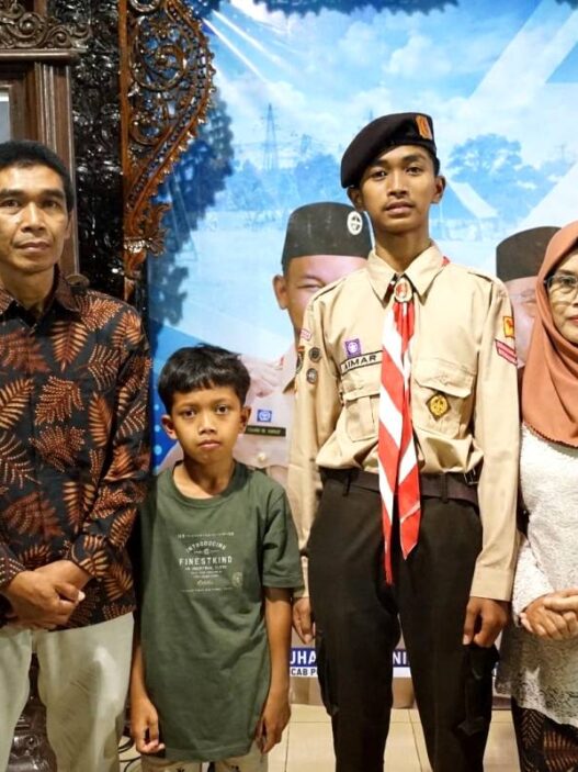 Keterbatasan Bukan Halangan, Beasiswa Kini dalam Genggaman