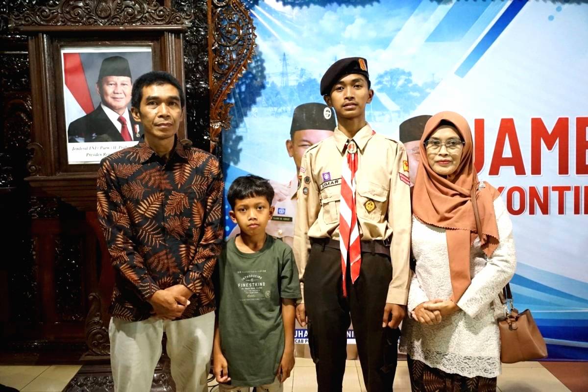 Keterbatasan Bukan Halangan, Beasiswa Kini dalam Genggaman