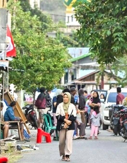 Korban Meninggal Gempa Flores Capai 111 Jiwa