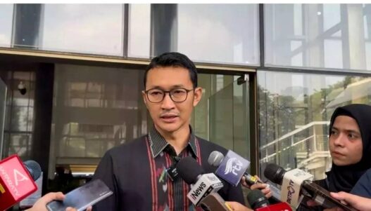 KPK Periksa Kepala Bea Cukai Kediri