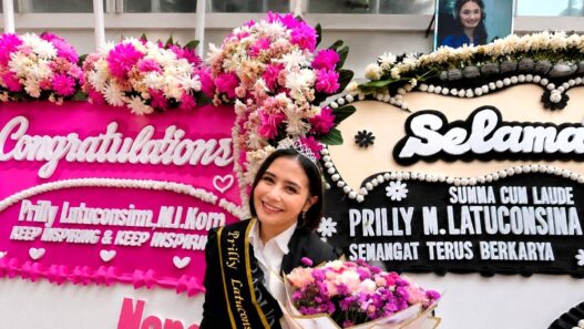 Lulus S2 dari LSPR