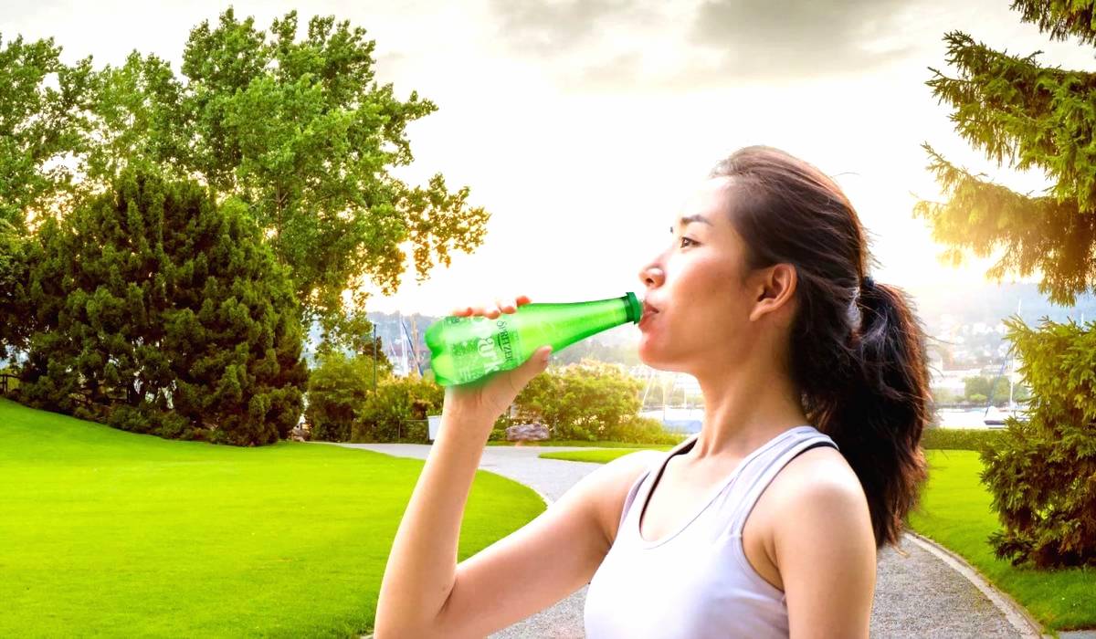 Manfaat Meminum Sparkling Water
