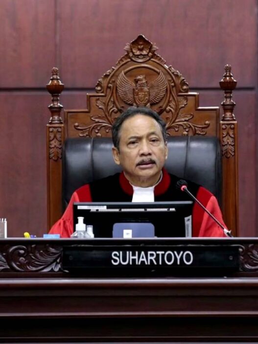 MK Batalkan Pasal Penghinaan Pemerintah