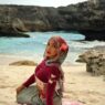 Oklin Fia Diserang Warganet Gegara Unggahan di Pantai