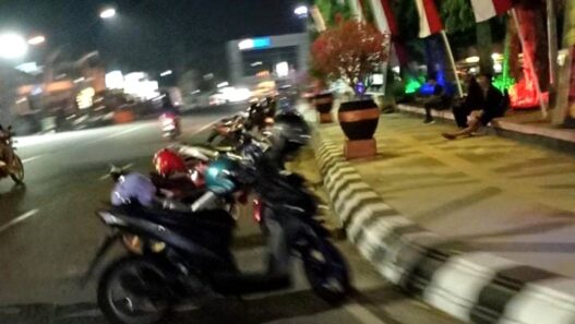 Parkir Liar Lingkar Alun alun Kembali Marak