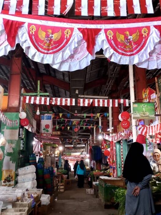 Pasar Cilongok Berhias, Ecoprint Kebanjiran Pesanan