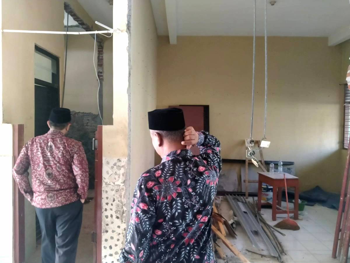 Pelayanan MTsN 1 Belum Satu Pintu
