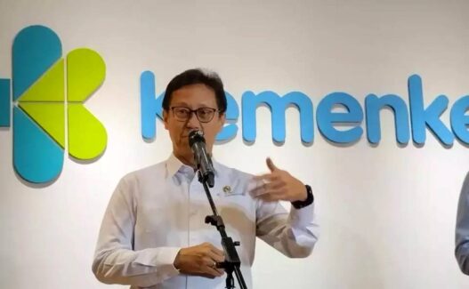 Pemerintah Kaji Kenaikan Gaji Dokter