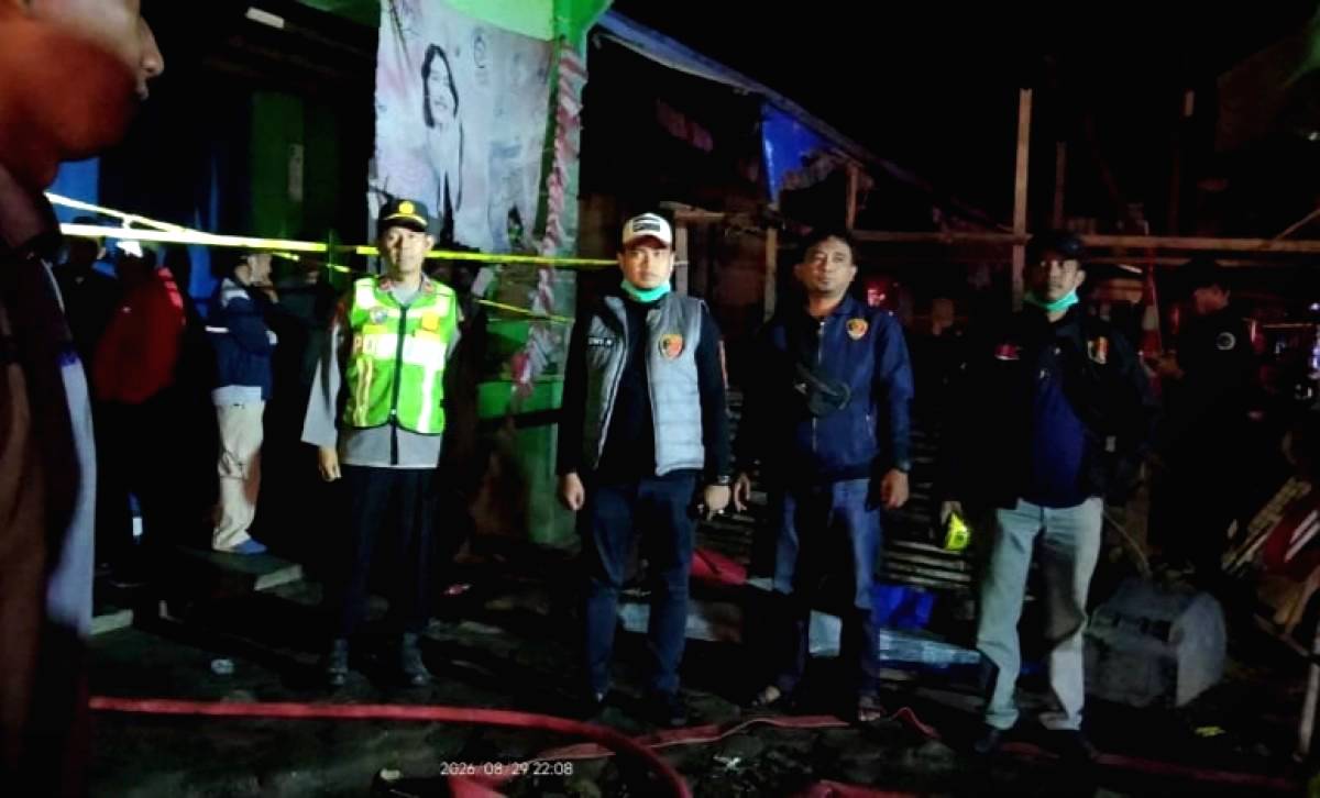 Polda Selidiki Penyebab Kebakaran Pasar Belik